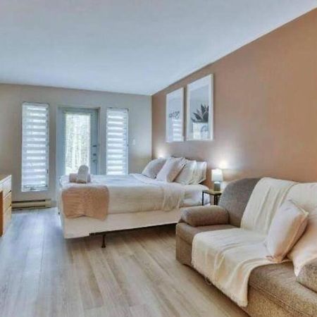 The Sunny Pastry Apartment มงต์-ทร็องบล็องต์ ภายนอก รูปภาพ